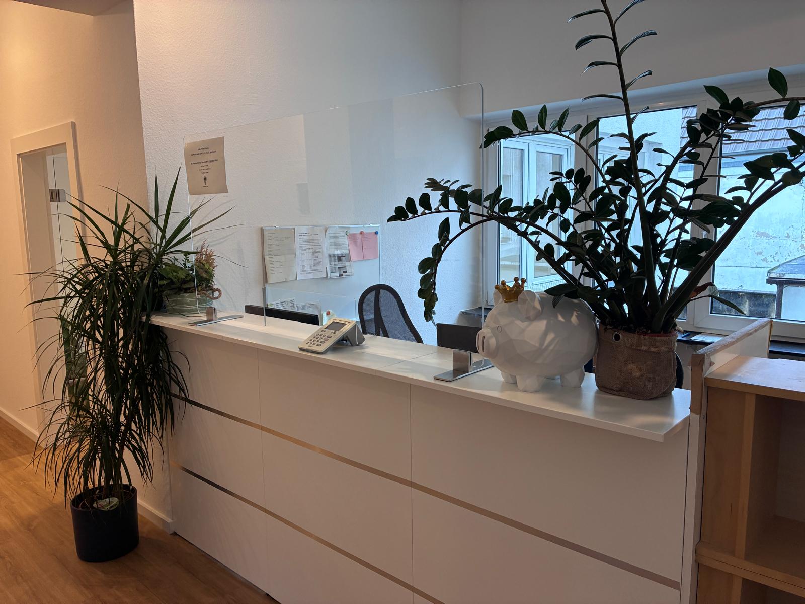 Praxis Dr. Lux - Empfang